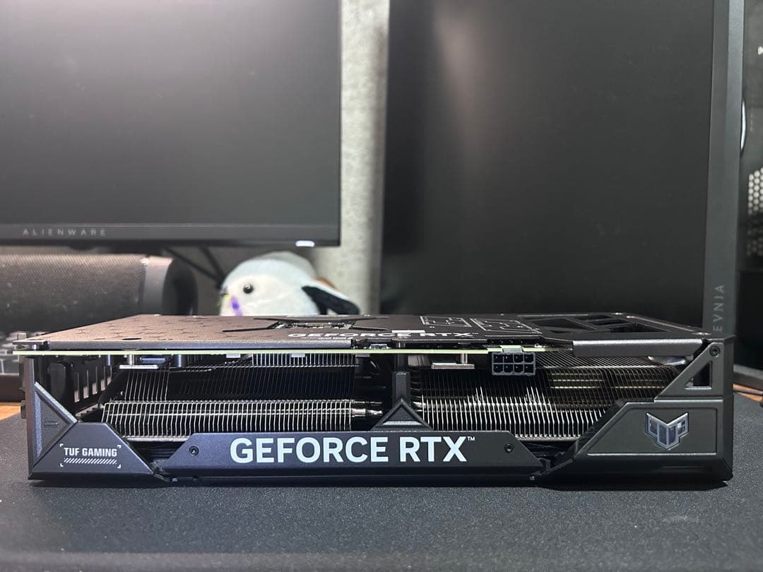 グラフィックボード・グラボ・ビデオカード ASUS TUF Gaming GeForce RTX 4070 OC 12GB