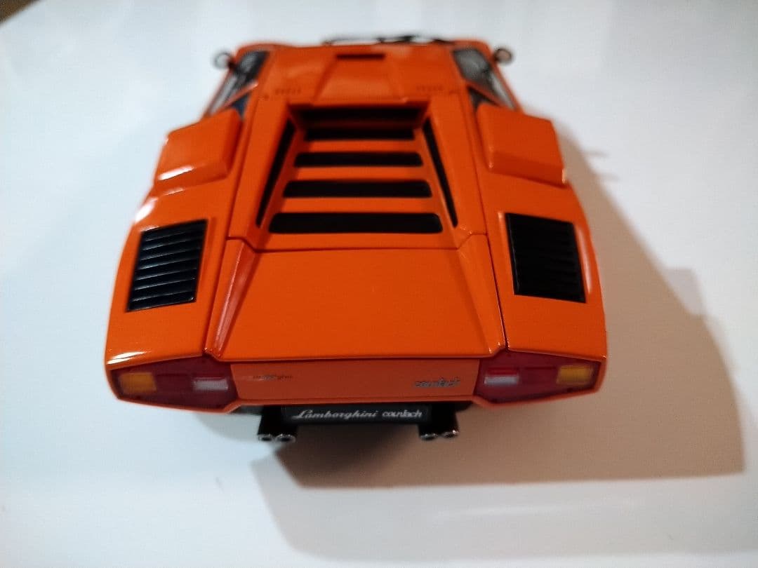 車　ＫＹＯＳＨＯ　1/18　ランボルギーニ　カウンタック　ＬＰ４００　ミニカー