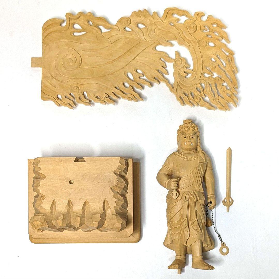 【さらに値下げ・新品】 不動明王　柘植　総高さ約25.5cm　上彫　不動　台座付