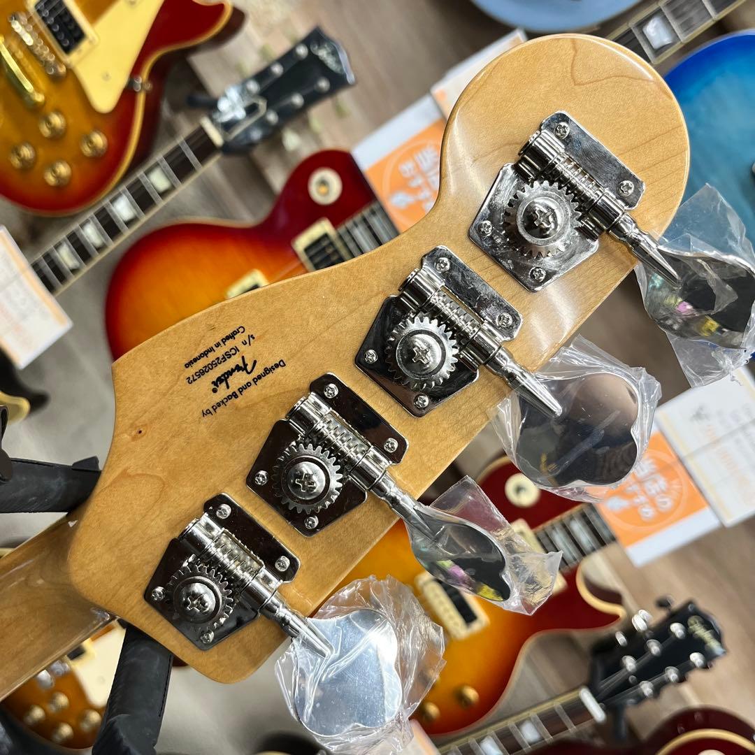 【11720】Squier by Fender JBFL フレットレス