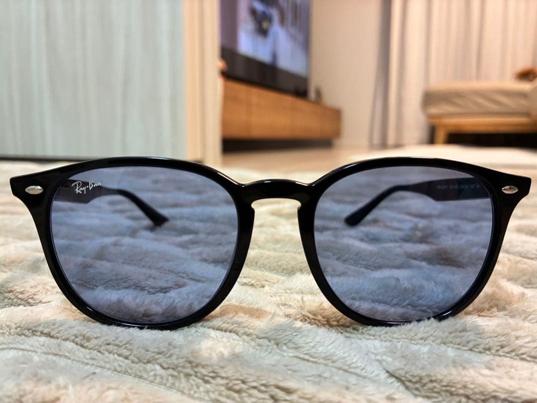 Ray-Ban RB 4259-F サングラス ブラック