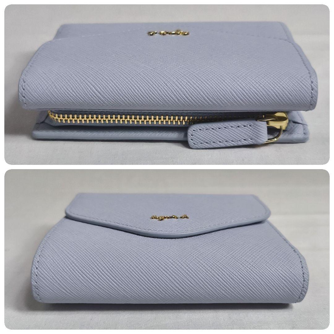 現行品❗️未使用✨️　アニエスベー　ava　二つ折り財布　TAW02－01