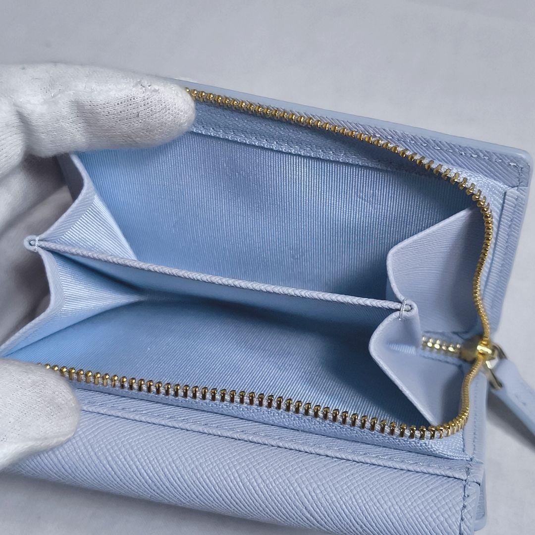 現行品❗️未使用✨️　アニエスベー　ava　二つ折り財布　TAW02－01