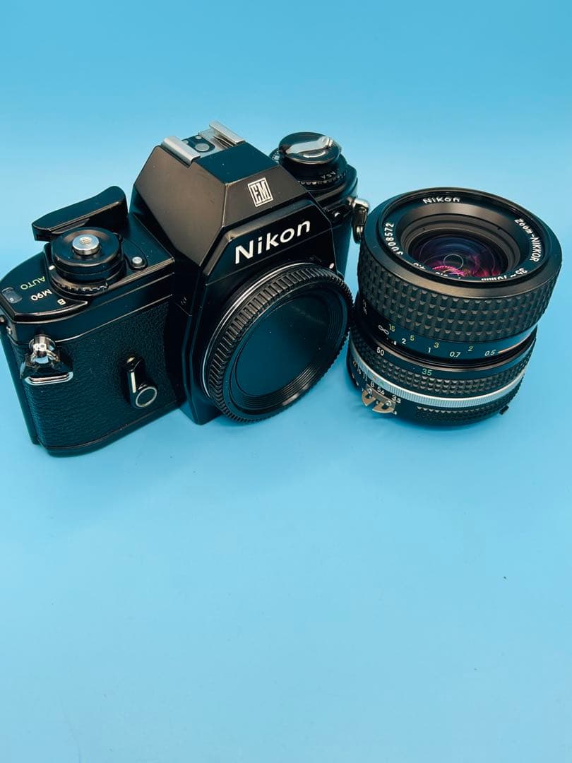Nikon EM ZOOM Ai 35〜70 またはニコマートFT 整備品