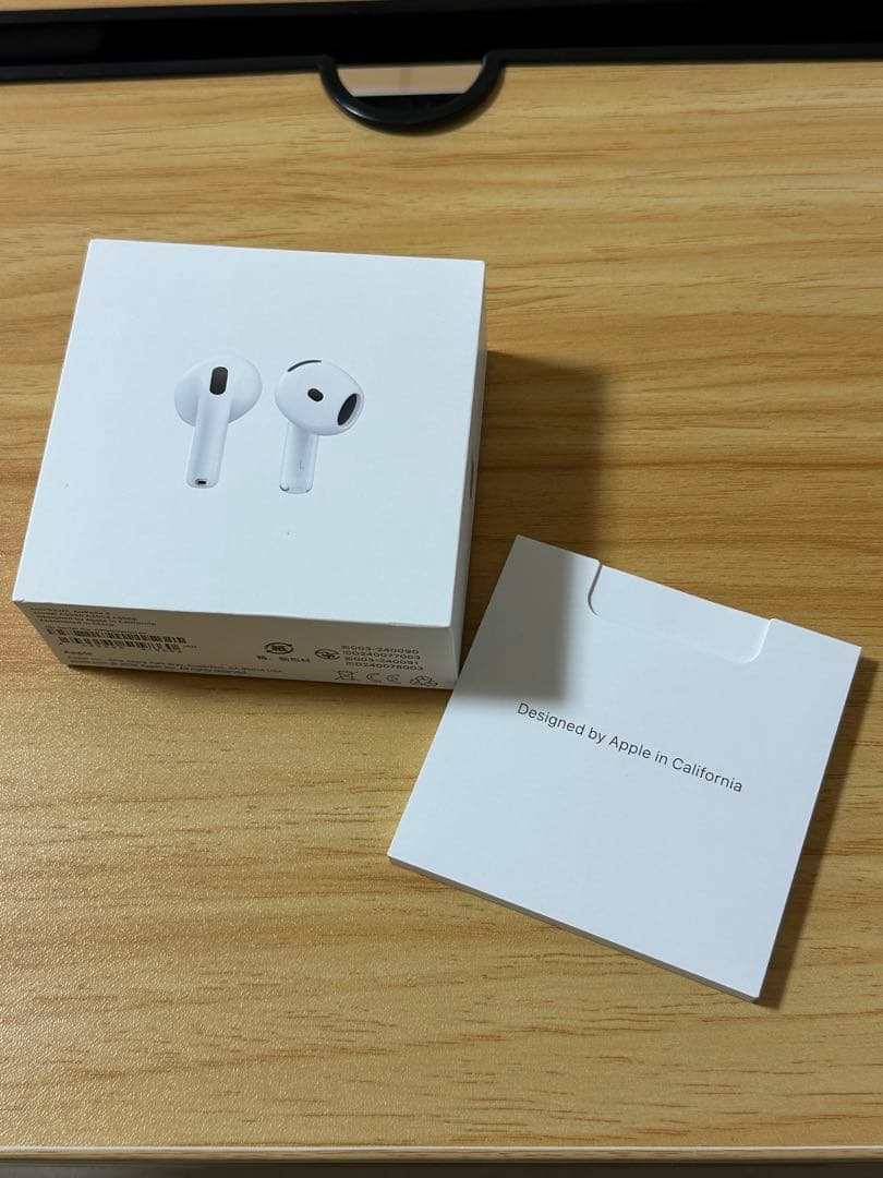 Apple純正 AirPods4（ノイズキャンセリングなし）
