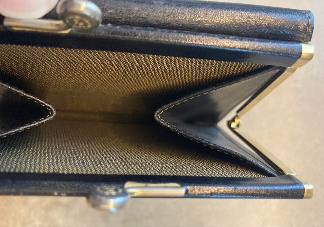 美品　FENDI フェンディ　財布　三つ折り　がま口　ズッカ　vintage