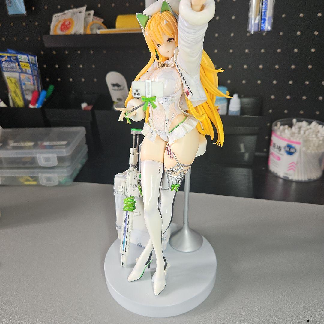 （最終値下げ）NIKKE ルピー：ウィンターショッパー ガレージキット完成品