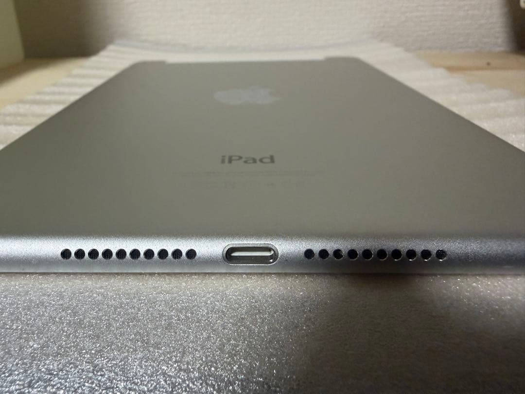 さ*ん様 iPad mini 4 MK772J/A 128GB Wi-Fi セル