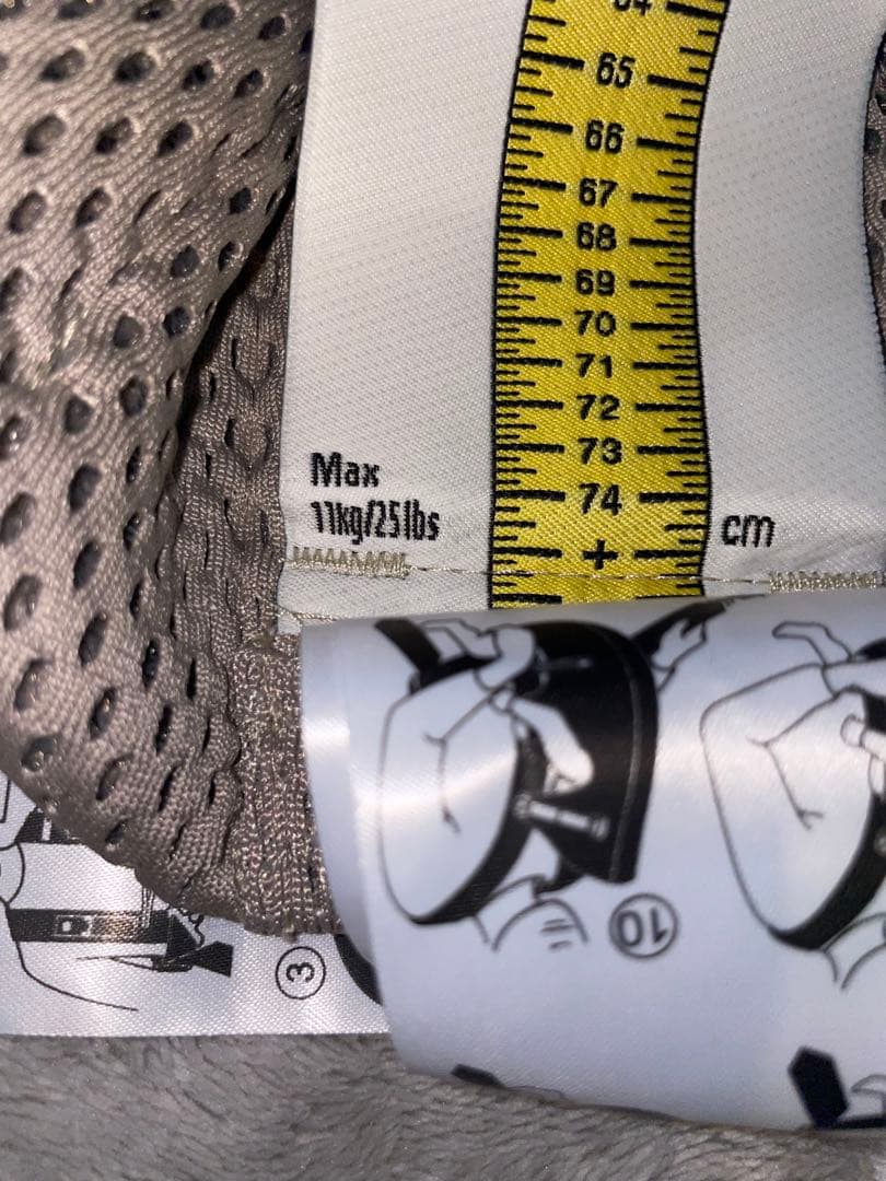 【一度のみ美品】BabyBjorn ベビービョルンベビーキャリアMINI Air