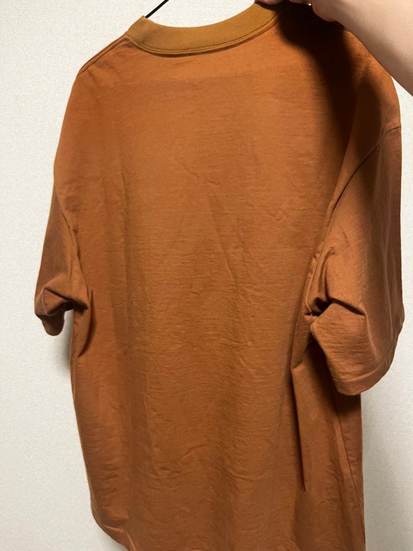 AURALEE【オーラリー】 Tシャツ。