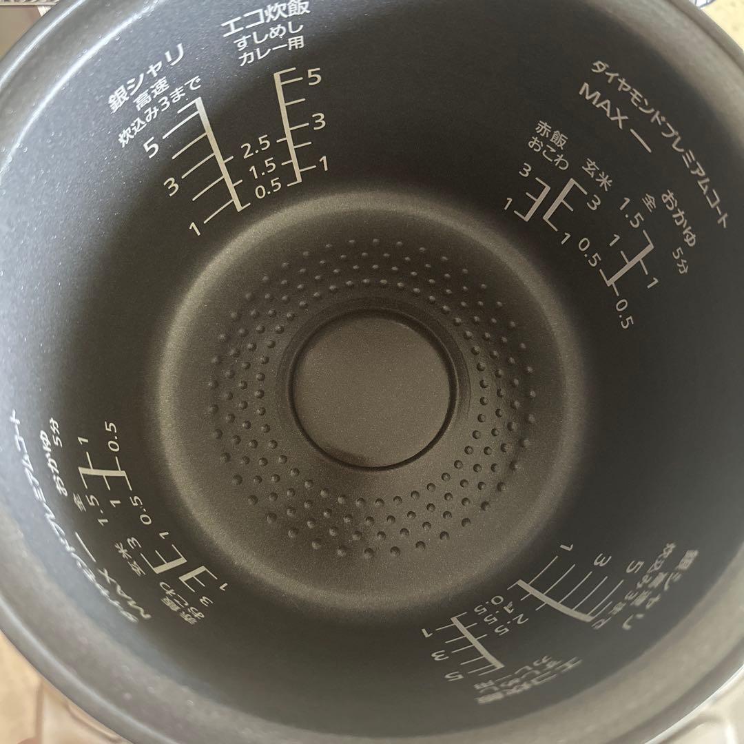 ☆ Hana ☆Panasonic I H炊飯器SR-VSX101-W