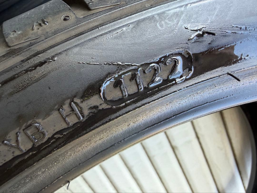 ハンコック V12 evo2 225/35R19 ×2本 中古