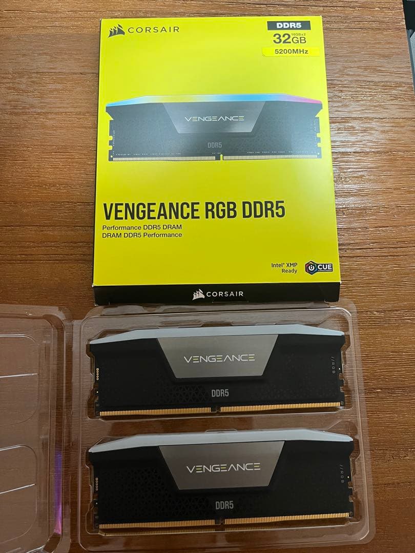 メモリー Corsair Vengeance RGB DDR5 32GB 5200MHz