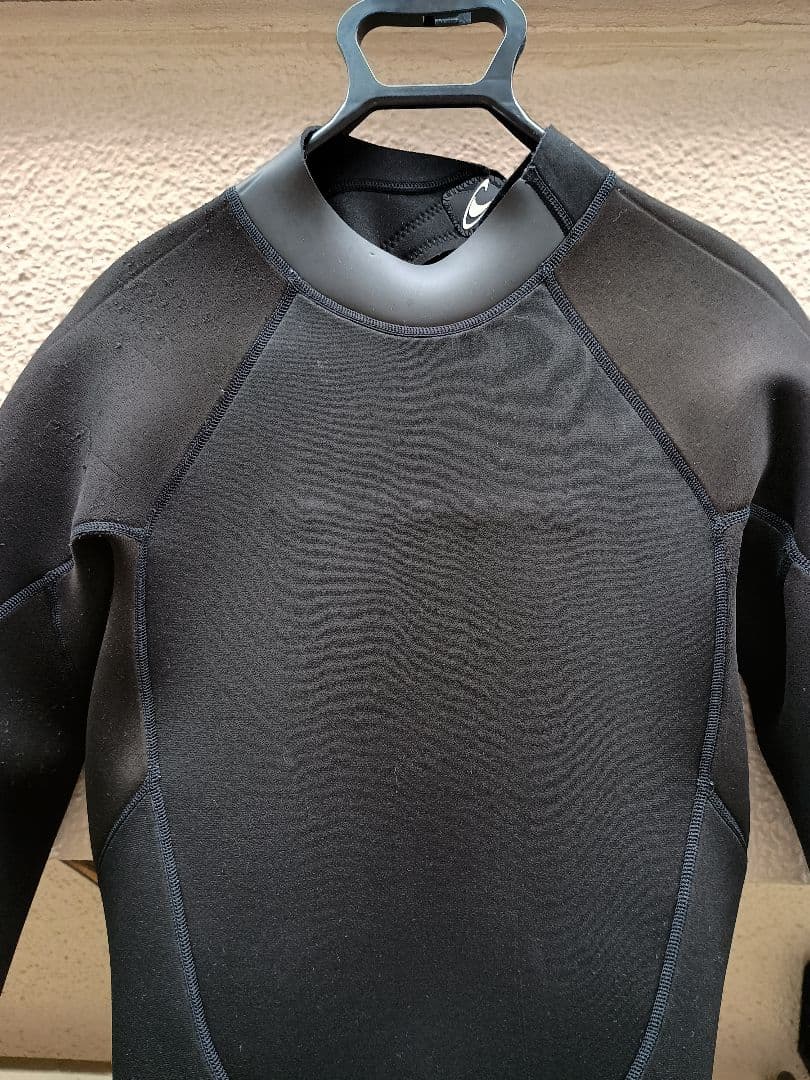 よし：O'Neill ブラック フルウェットスーツ　 ジャージ