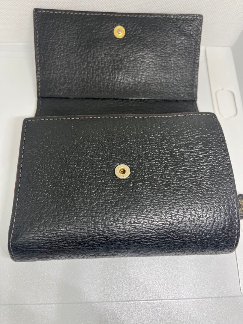 ヴィヴィアン 三つ折り財布 黒 ゴールドオーブ 美品