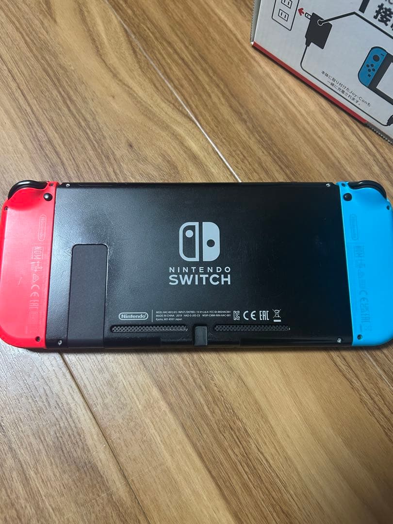 Nintendo Switch (L)ネオンブルー/(R)ネオンレッド多少難あり