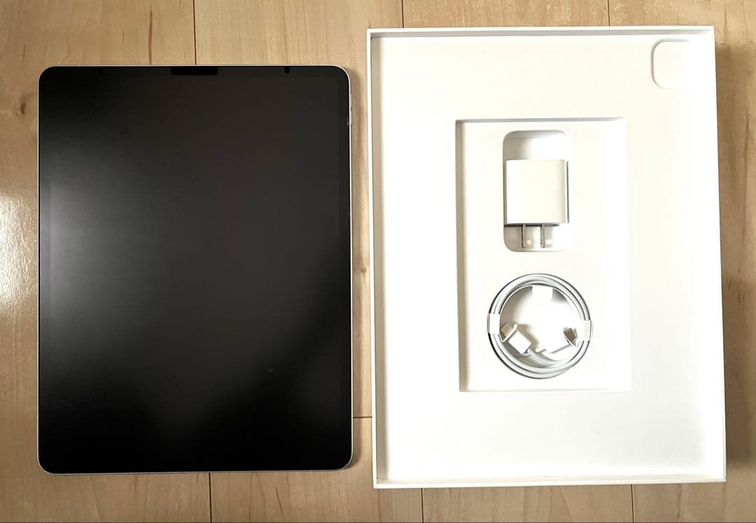 iPad Pro 12.9インチ 第5世代 Wi-Fi 256GB [シルバー]