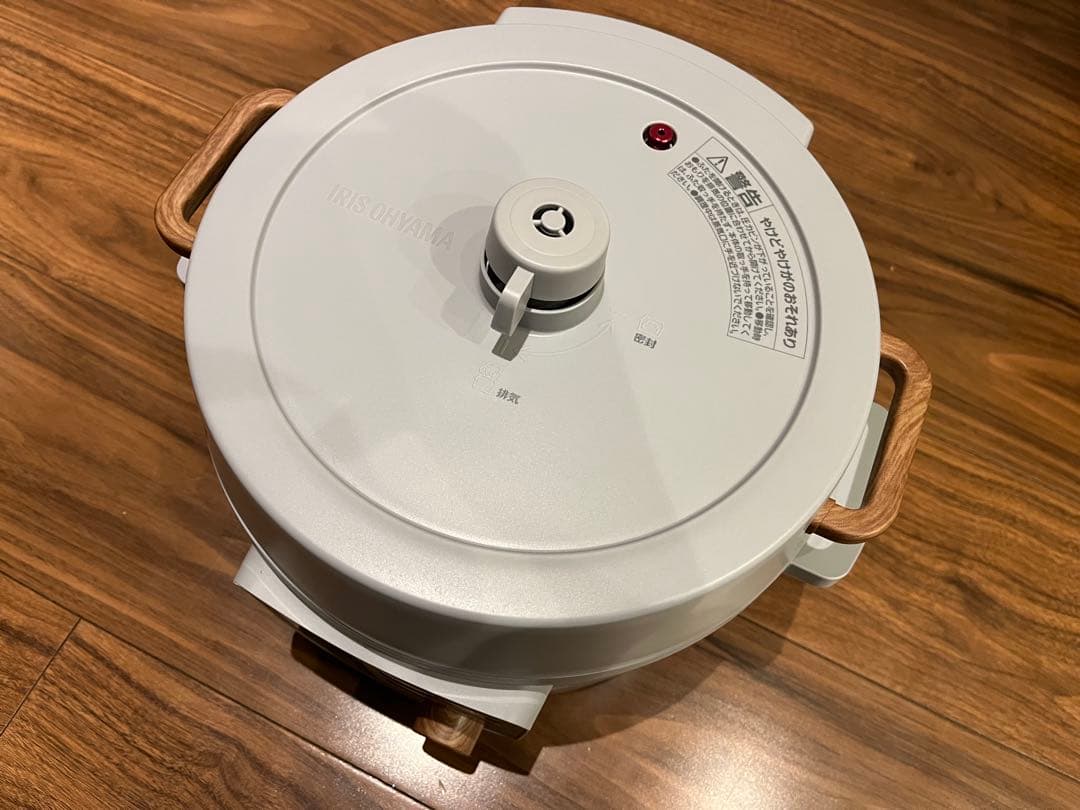 【ほぼ未使用】電気圧力鍋　アイリスオーヤマ　ストーングレー　3L