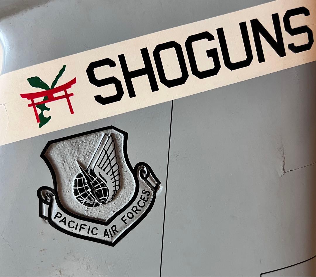 ト*ト様 希少 KC-135 尾翼 ディスプレイ 909ARRS Shoguns