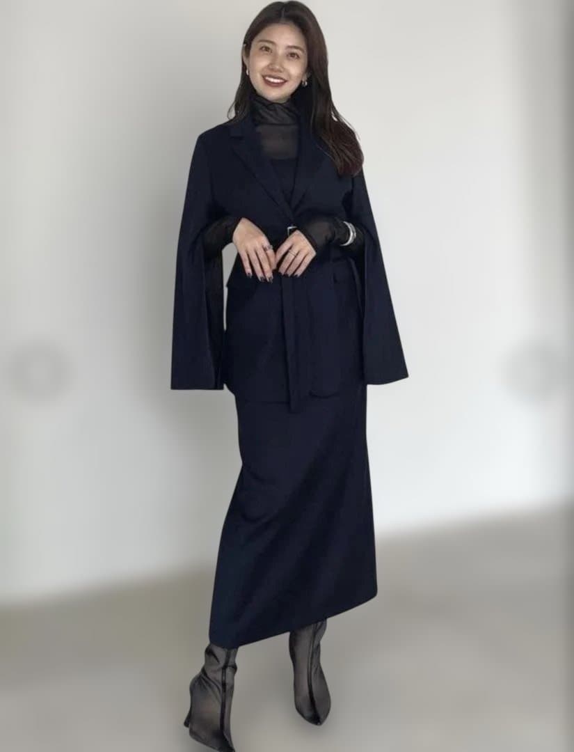 anuans 【極美品/未使用】フレアスリーブスリットジャケット ベージュ