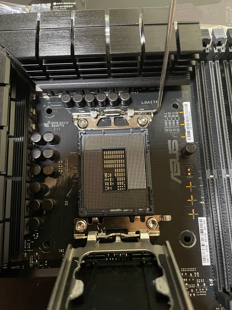 TUF GAMING B760 マザーボード　ジャンク
