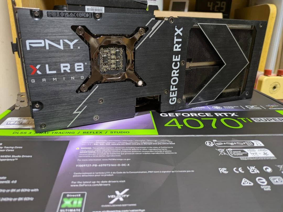 グラフィックボード・グラボ・ビデオカード PNY GeForce RTX 4070 Ti Super 16GB