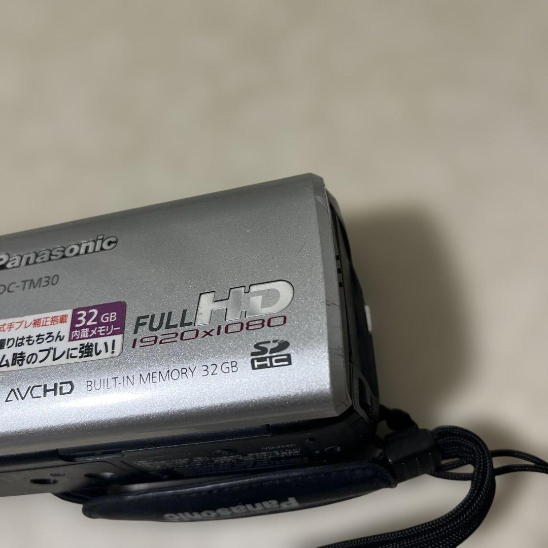 パナソニック　Panasonic HDC-TM30 シルバー