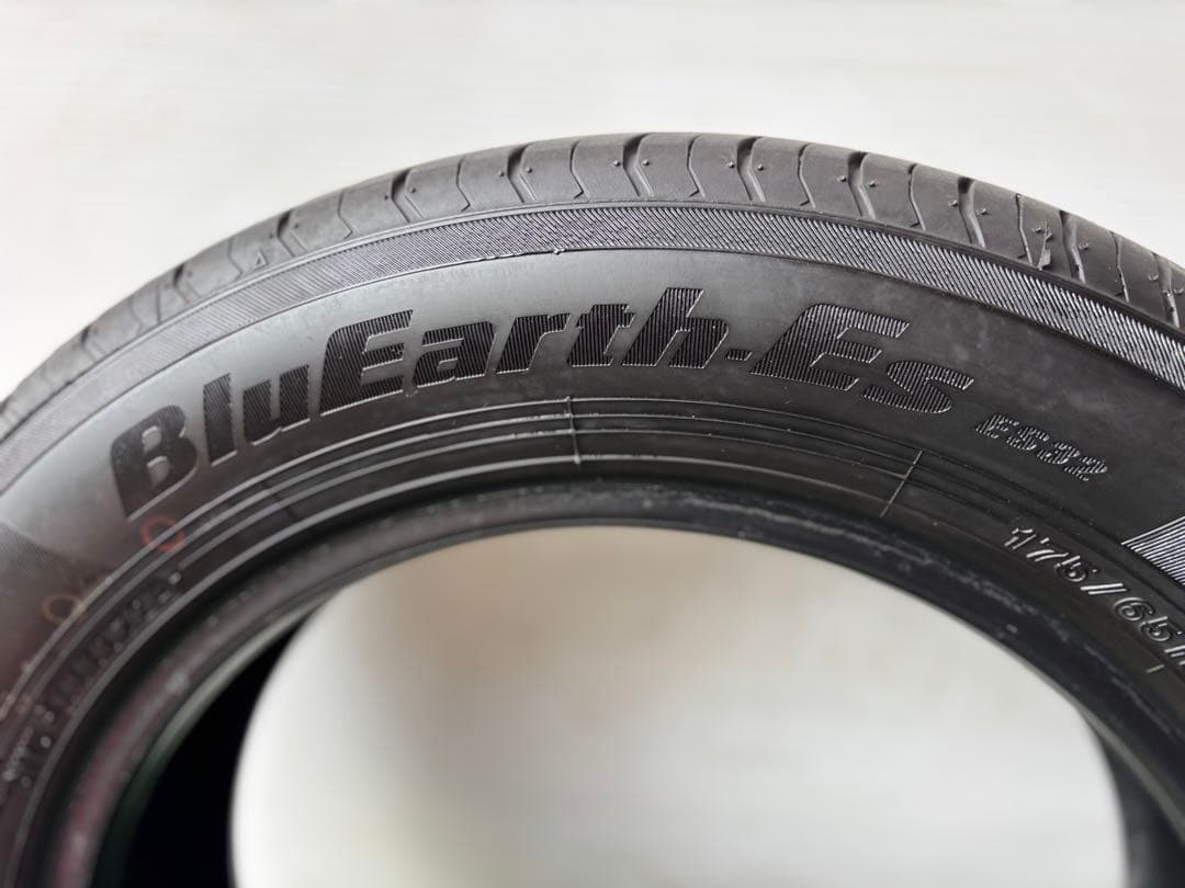 ✅ 175/65R15 4本セットヨコハマ ブルーアース バリ溝‼️送料無料‼️