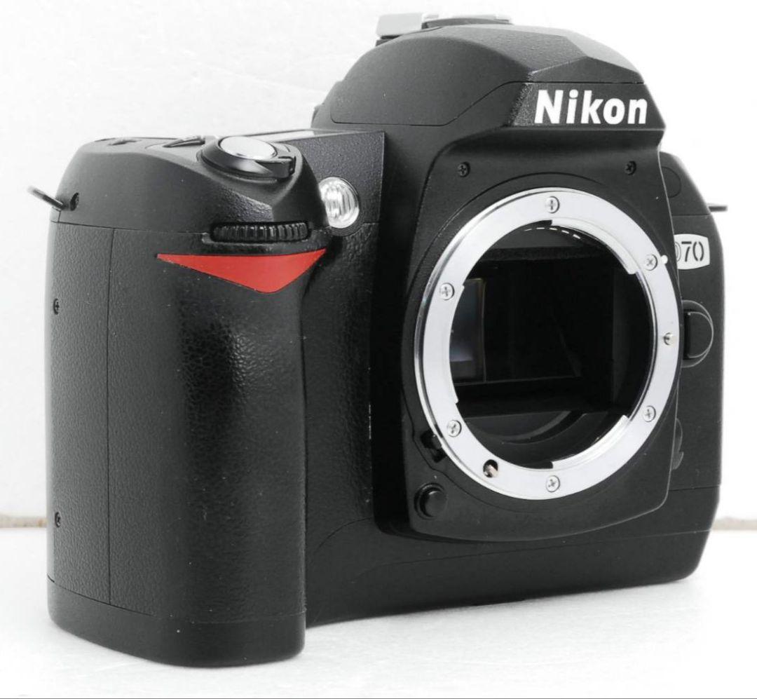NIKON　D70　ダブルレンズ　初心者　一眼レフ　ニコン　超望遠　初心者