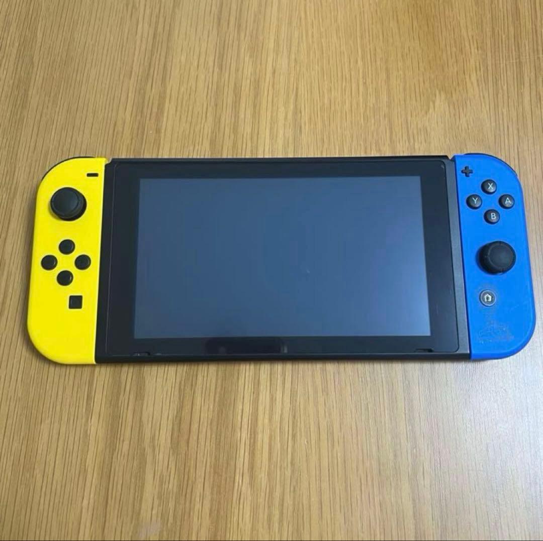 【限定版】Nintendo Switch フォートナイトデザイン本体セット