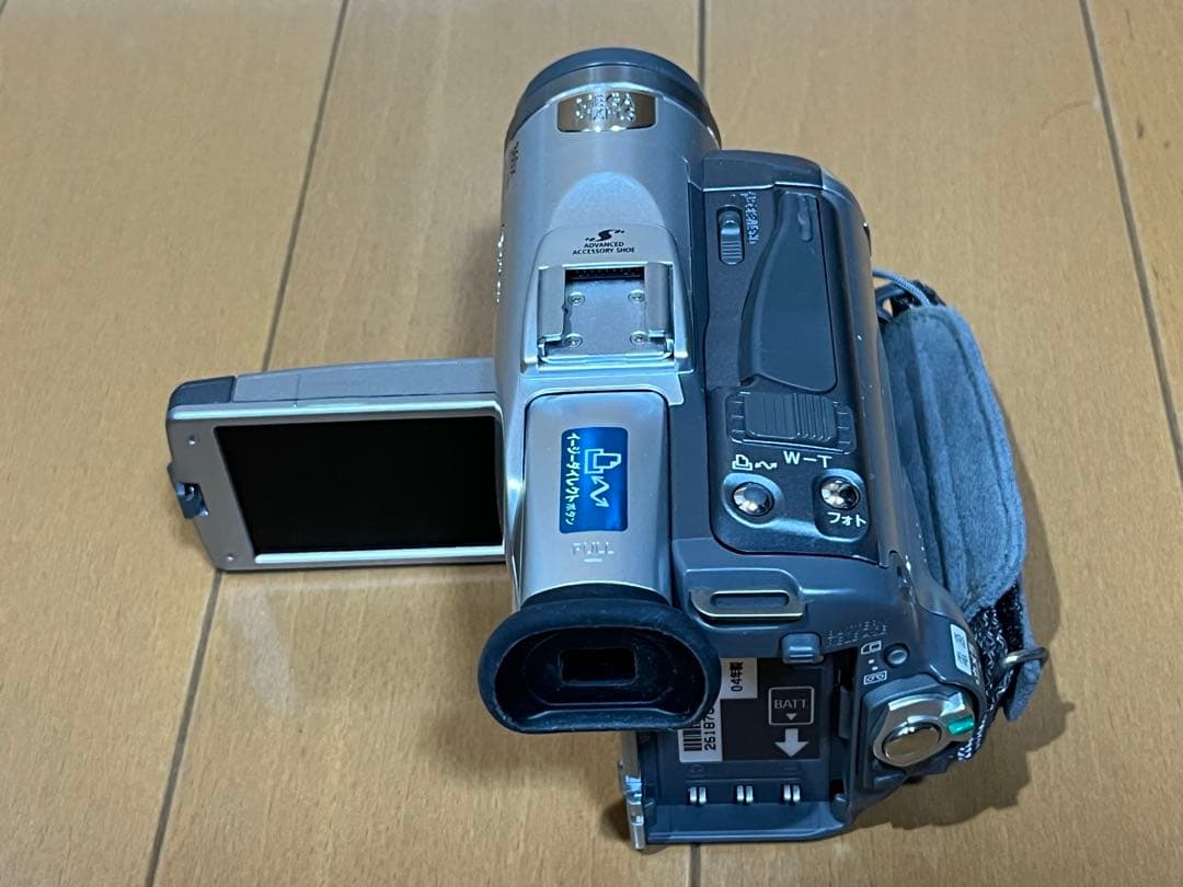 Canon デジタルビデオカメラ FV M100