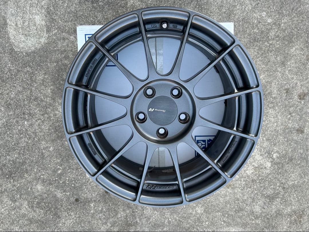 お値下げ　ENKEI NT03RRホイール4本17インチ マットグレー