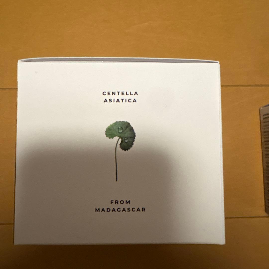 パック・フェイスマスク MADAGASCAR CENTELLA QUICK CALMING PAD