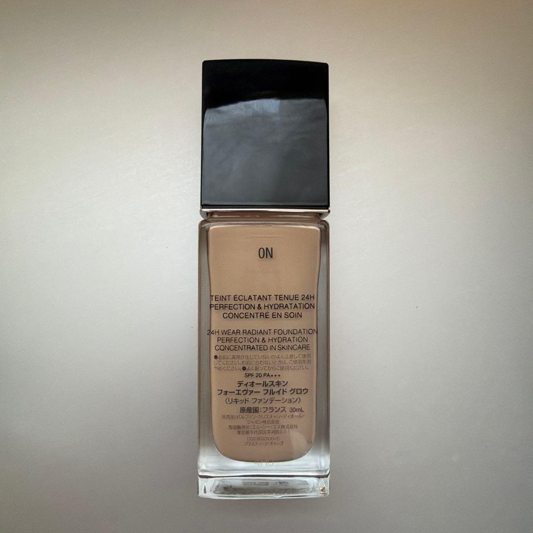 Dior Forever Skin Glow リキッドファンデーション0N 新品