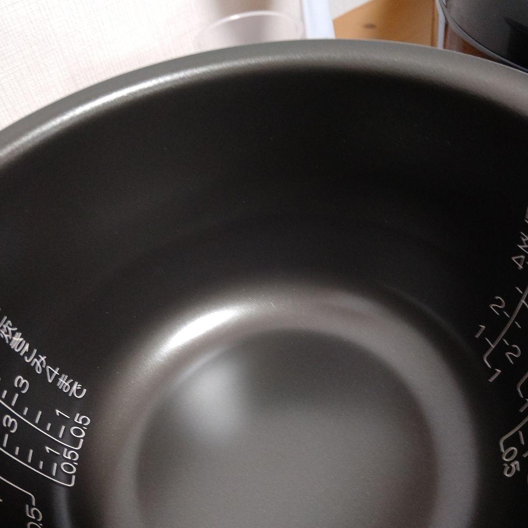 【新品未使用】象印 IH炊飯ジャー 5.5合 ブラック NP-ZX10