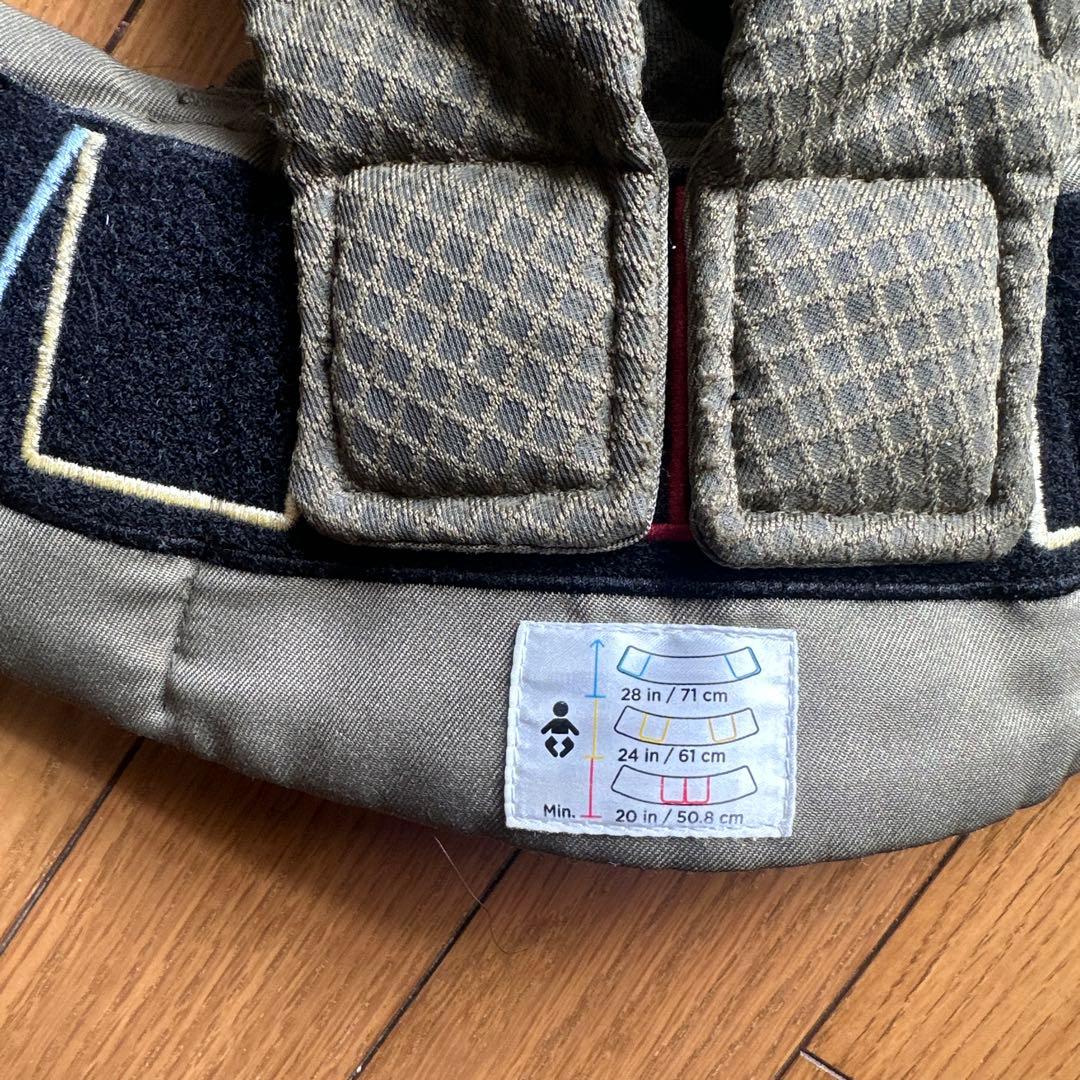 ergobaby 抱っこ紐 オリーブグリーン 収納ポーチ付き