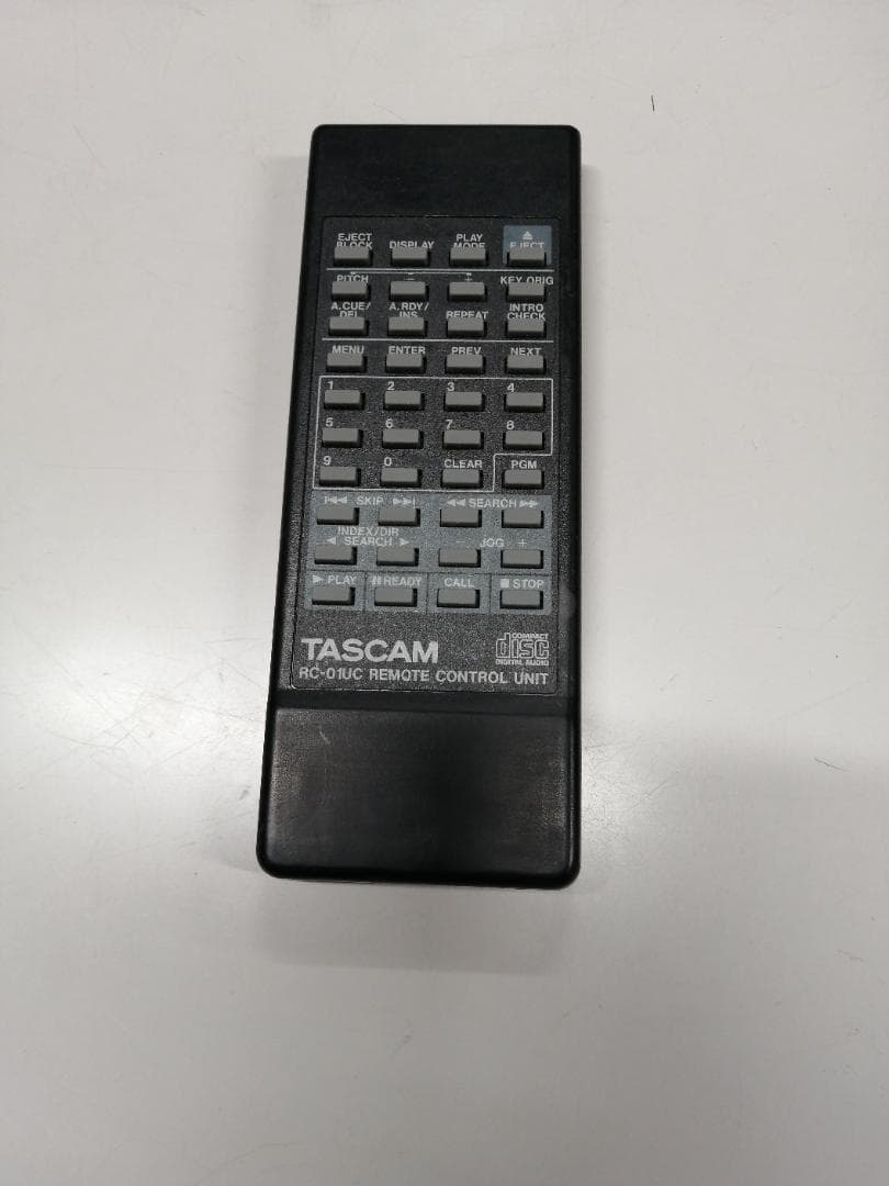 TASCAM CD-200i 業務用CDプレーヤー 2U