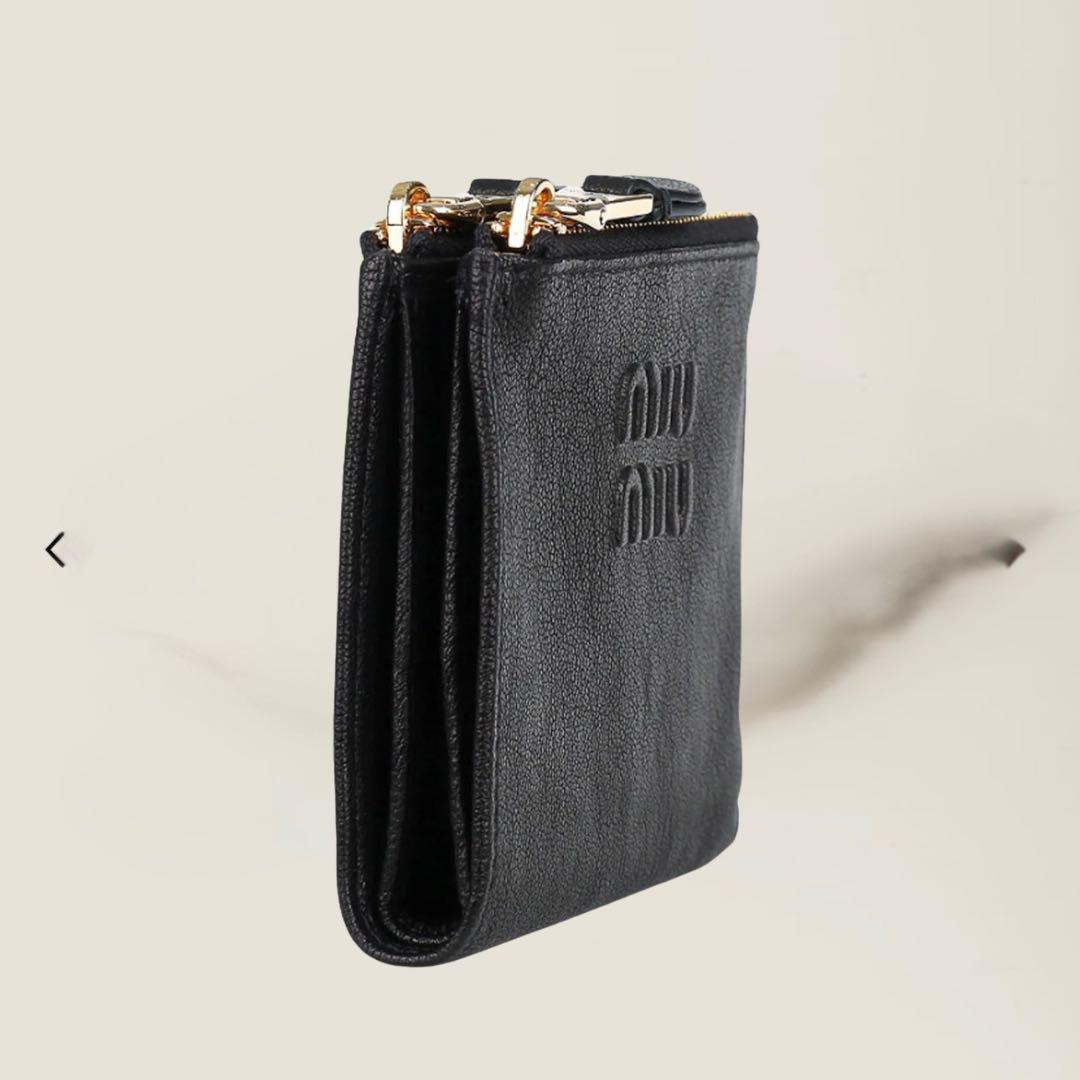 最終値下げ　国内完売miu miu ナッパレザー　二つ折り財布 黒 新品未使用