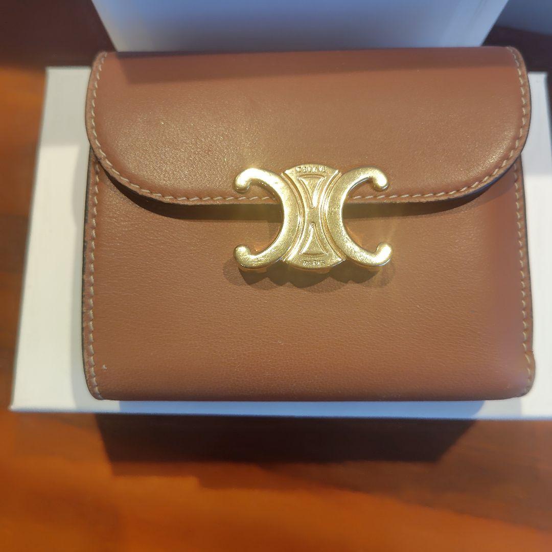 お値下げしました！CELINE トリオンフ ブラウン 三つ折り財布