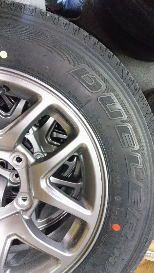 ジムニー新車装着タ夏タイヤ185/80R16　5本セット