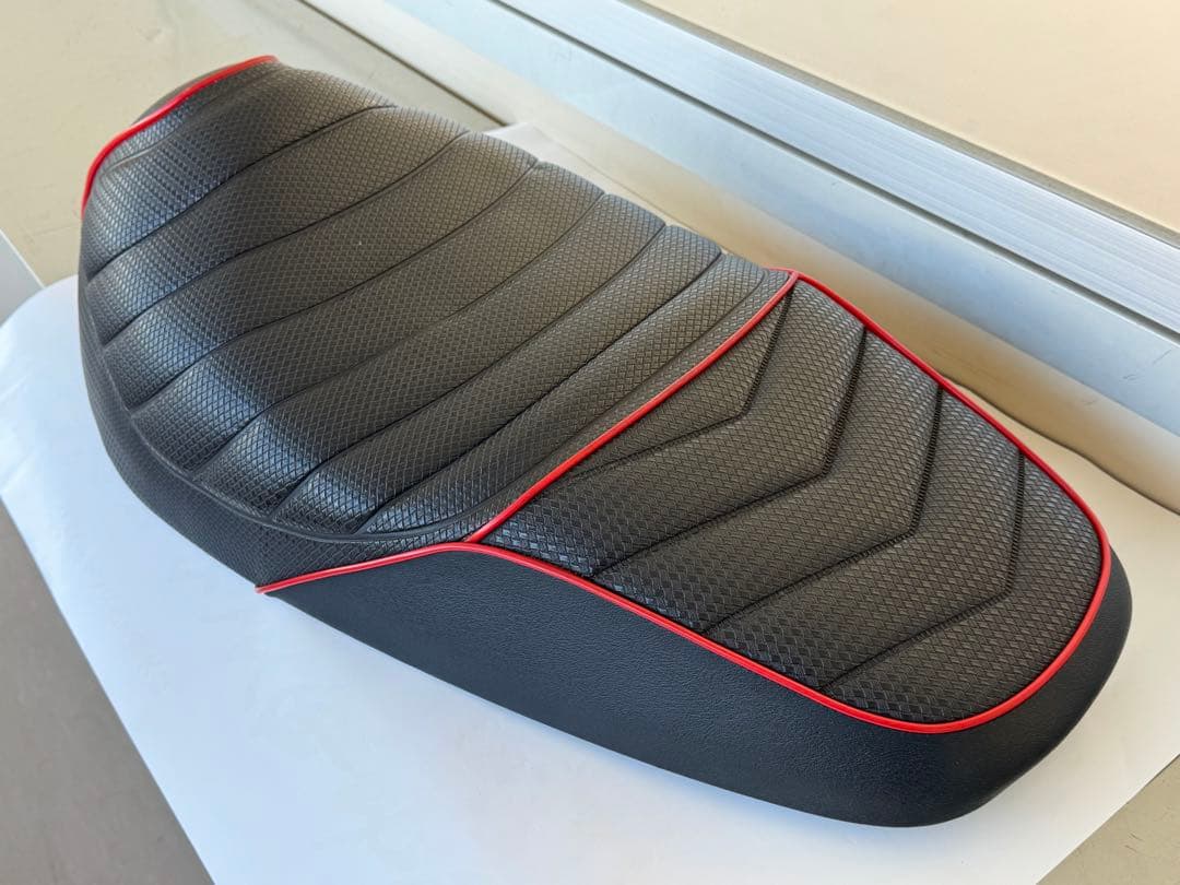 グランドアクシス100 3cmローダウンシート DCR製　期間限定お値下げ中！