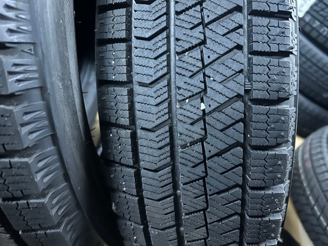 VRX2 スタッドレスタイヤ 165/65R15