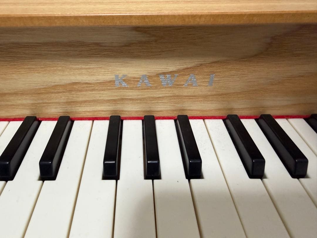 美品　KAWAIミニピアノ グランドピアノ ナチュラル 1144