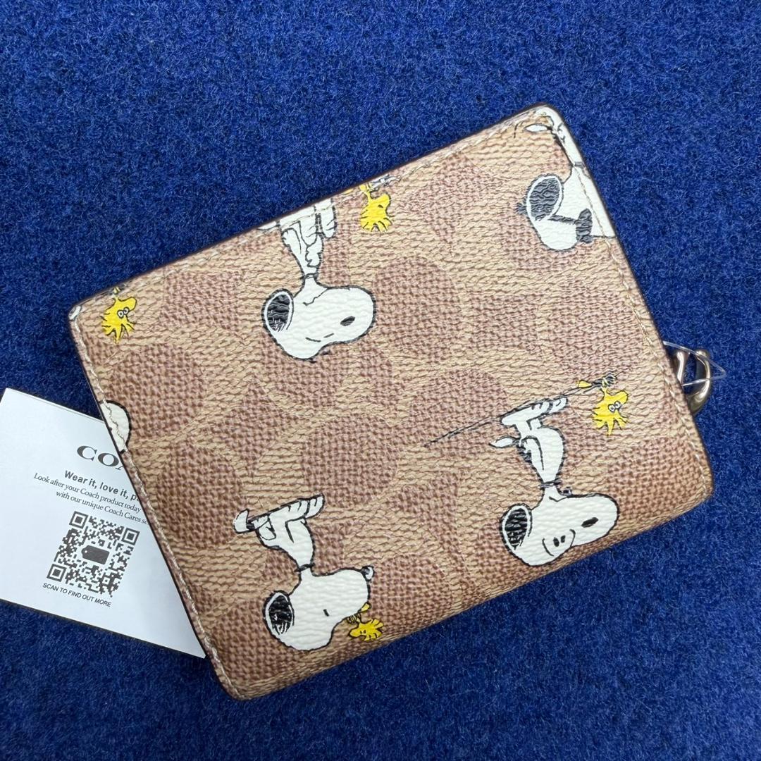 COACH X PEANUTS コーチ新作 スナップ コンパクトZIPウォレット
