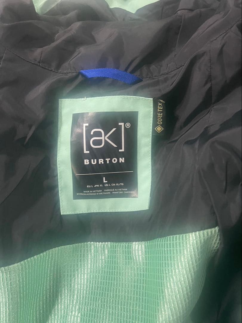Burton [ak] ゴアテックス 上下セットL 2/14 23:59まで