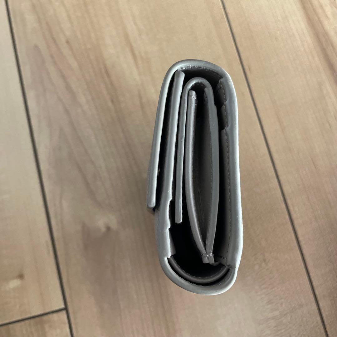 未使用級美品！　セリーヌ　三つ折り財布　トライフォールフォレット　箱付き