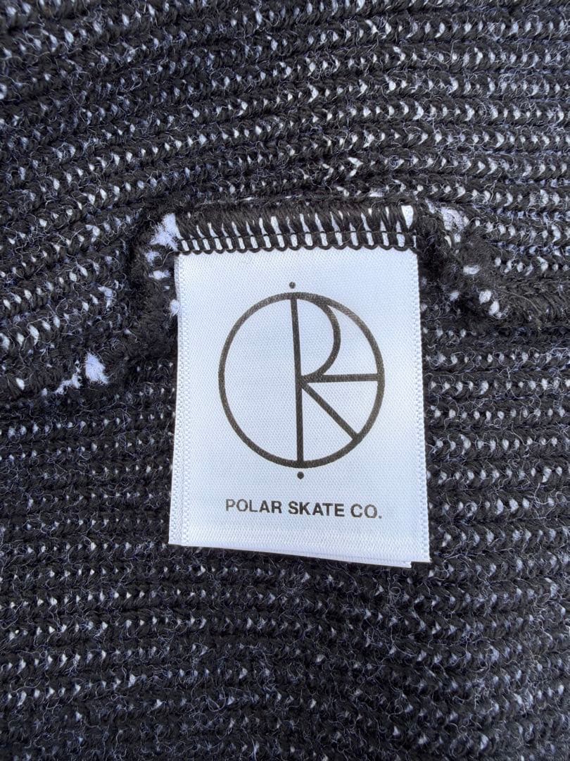 POLAR SKATE CO. ストライプニット帽 かつきくん着用