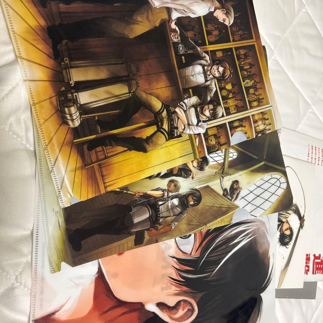 進撃の巨人展FINAL 公式図録、クリアファイル5種類、ノート
