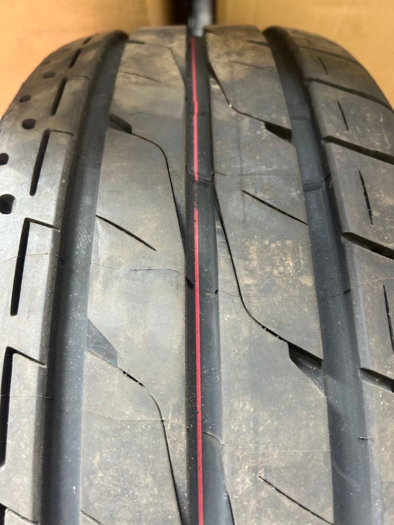 ☆ソラ☆LUFT RV-1 235/50R18 サマータイヤ　2本セット