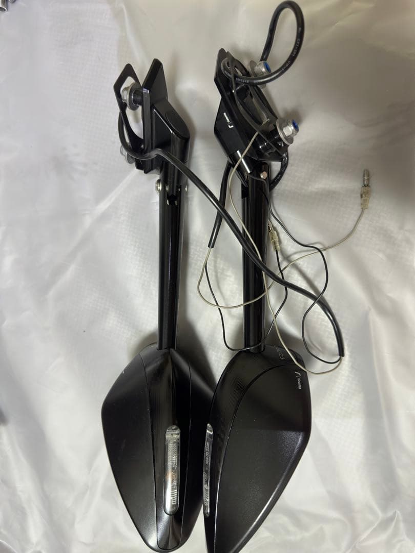 Rizoma ブラックバイクミラー LEDウィンカー付き 2個セット